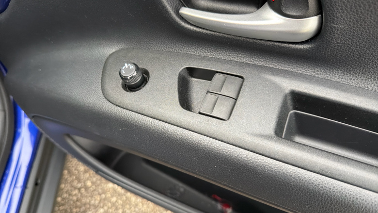 Toyota Aygo X 1.0 VVT-i Edge 5dr Petrol Hatchback